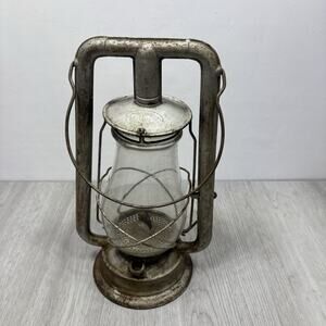 DIETZ No 0 TUBULAR NEW YORK USA. EMBOSSED LANTERN
